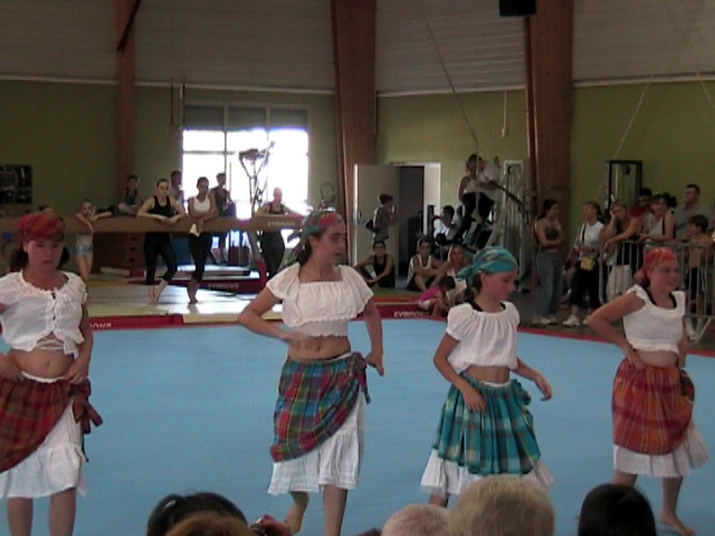 2006-06 fête gym  034.jpg